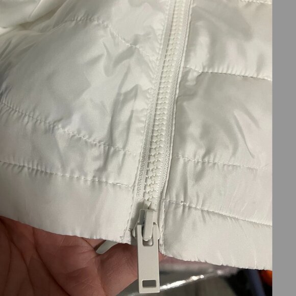 GAP White Cold Control Mid-Length Hooded Puffer Jacket Women's Size L - Picture 5 of 12